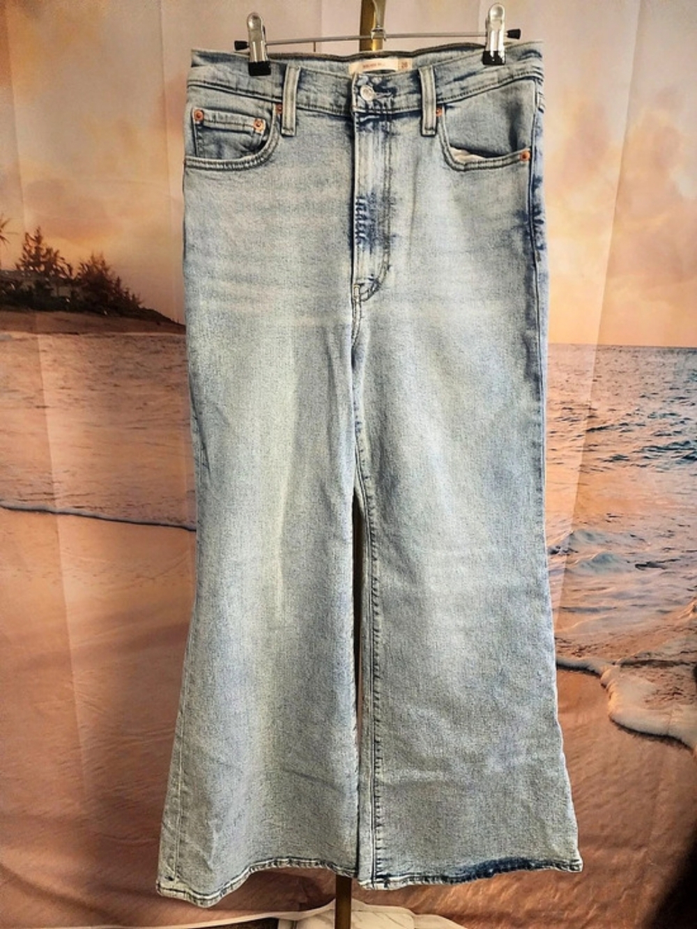 Levi's Ribcage Bell Wide Leg Jeans in Blue Waist 28